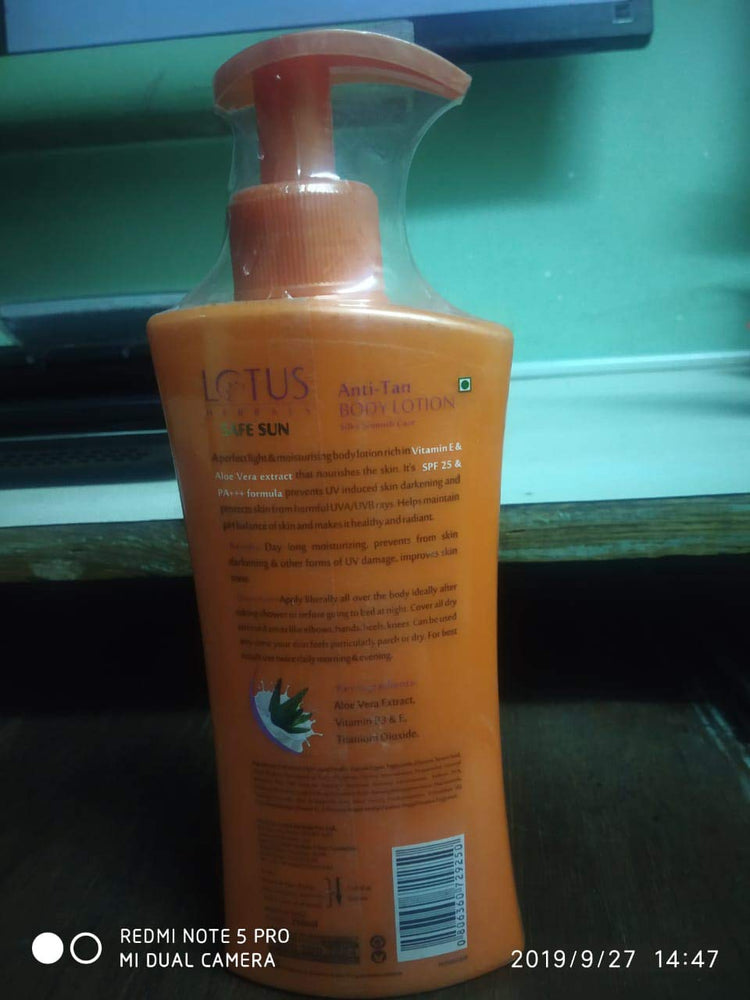 Lotus Herbals Safe Sun Anti Tan Body Lotion SPF 25 PA+++| with Aloe extracts| Suitable for all skin types| Moisturising, broad spectrum protection| 250ml