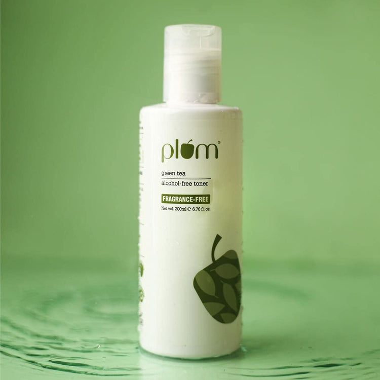 Plum Green Tea Non-Alcoholic Toner, 100% Fragrance Free & Non-Drying Formula, Shrinks Pores & Combats Acne, Vegan, Transparent, 200 ml