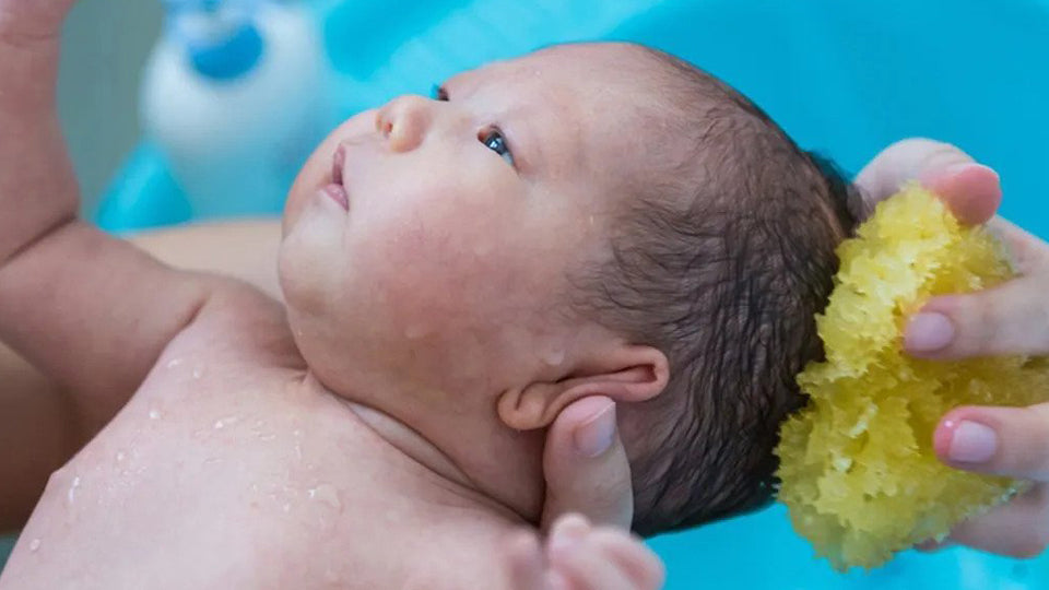 How to give your Baby Sponge Bath